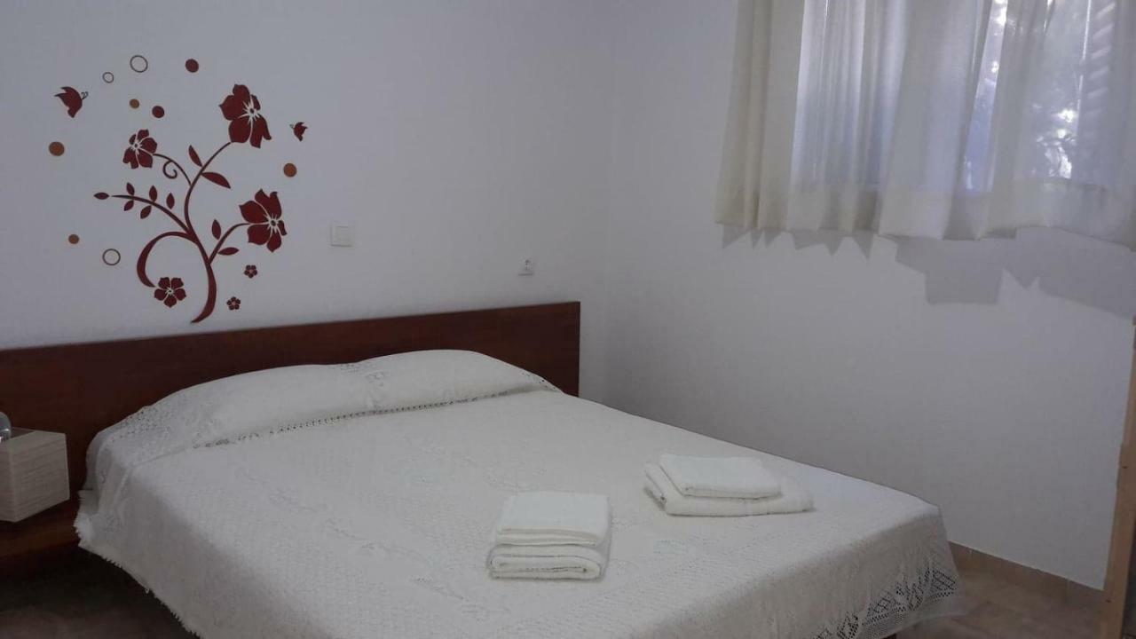 Anastasia' S Guest House Neos Marmaras Zewnętrze zdjęcie